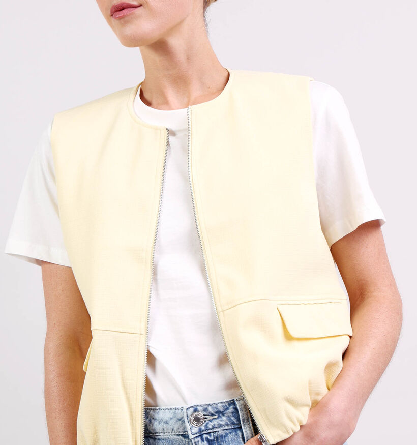Pieces Faleah Manteaux courts en Jaune pour femmes (374928)