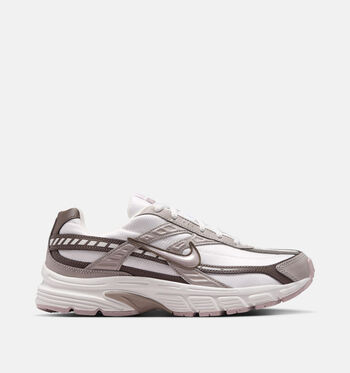 Nike Initiator Low Sneakers Black/ Dark Smoke Grey/white/metallic silver-photon dust/100 -white/metallic silver-photon dust/Light bone/tattoo-phantom/White/ Metallic Silver/ White/Phantom/Fossil Stone/Red Sepia/Echo Pink/LT OREWOOD BRN/ SAIL -PHANTOM/001 -PHANTOM/MINK BROWN-LIGHT BONE-SAIL/summit white/platinum violet/cave stone/SUMMIT WHITE/ WORLD INDIGO -PURE PLATINUM/600 -particle pink/white-silt red/White/Cherry/Metallic Silver/Vast Grey/ Pink Foam Metallic