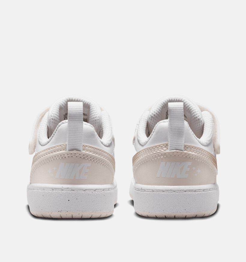 Nike Court Borough Low Baskets pour b&eacute;b&eacute; en Blanc pour filles (373061) - pour semelles orthop&eacute;diques