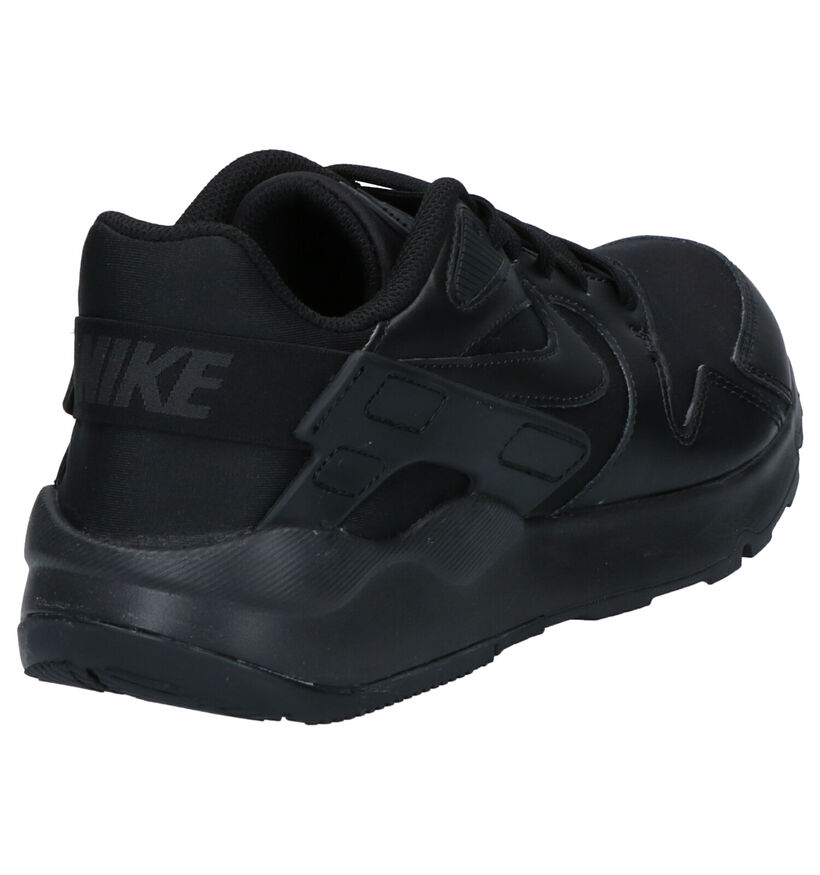 Nike Victory Baskets en Noir en simili cuir (261689)