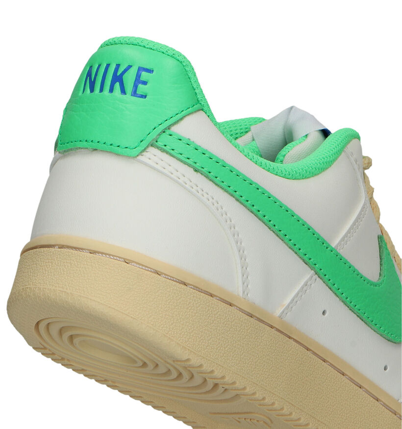 Nike Court Vision Ecru Sneakers voor heren (325177)