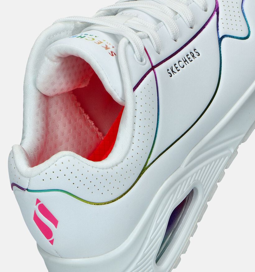 Skechers Uno Baskets en Blanc pour femmes (352257)