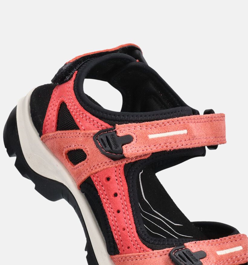 ECCO Offroad Sandales plates en Rouge pour femmes (369780)