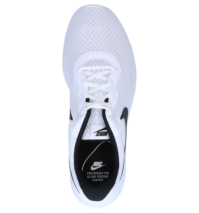 Nike Tanjun Zwarte Sneakers voor heren (309098)