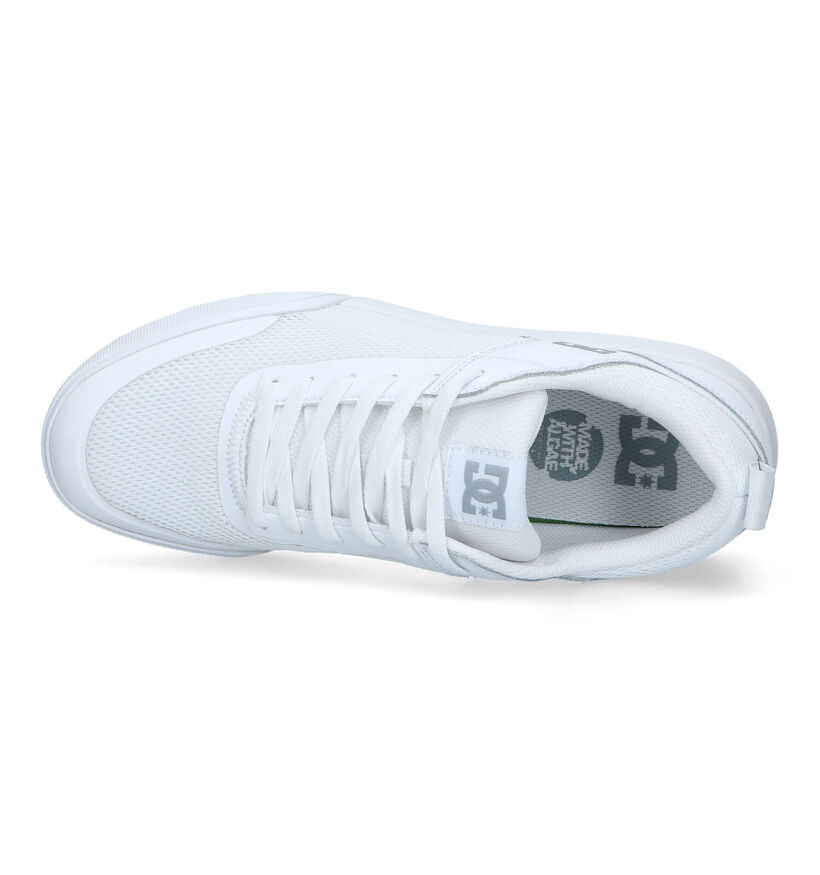 DC Shoes Transit Baskets en Blanc pour hommes (319636)