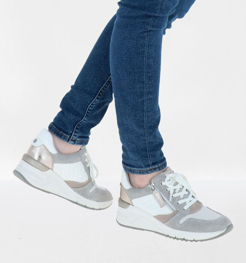 Tamaris Taupe Sneakers in daim (265683)