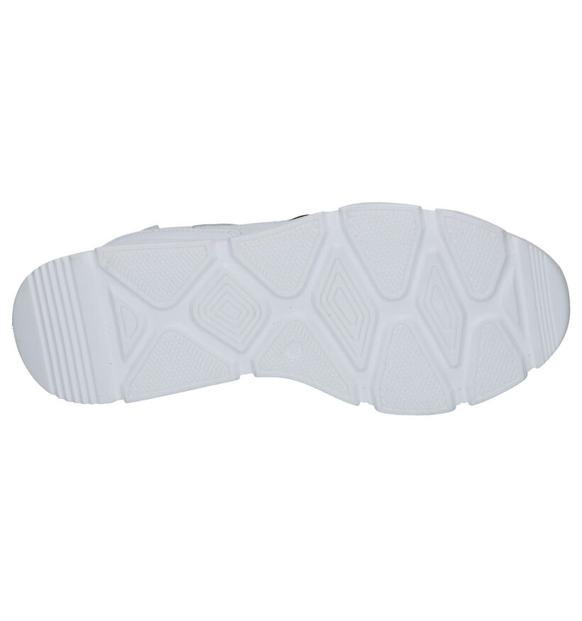 Tango Kady Fat Sneakers en Blanc en daim (275191)