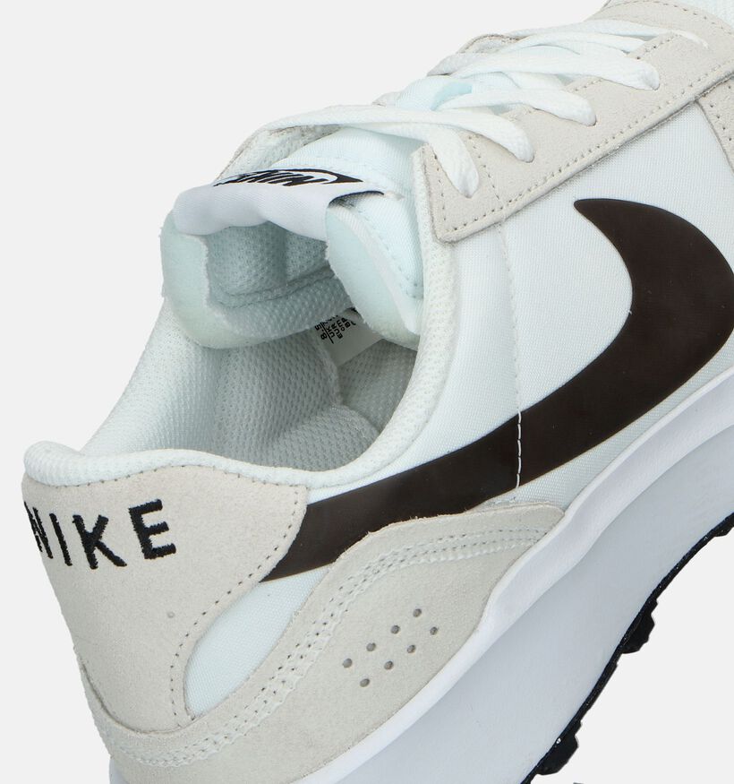 Nike Waffle Debut Refresh Baskets en Beige pour hommes (334861)