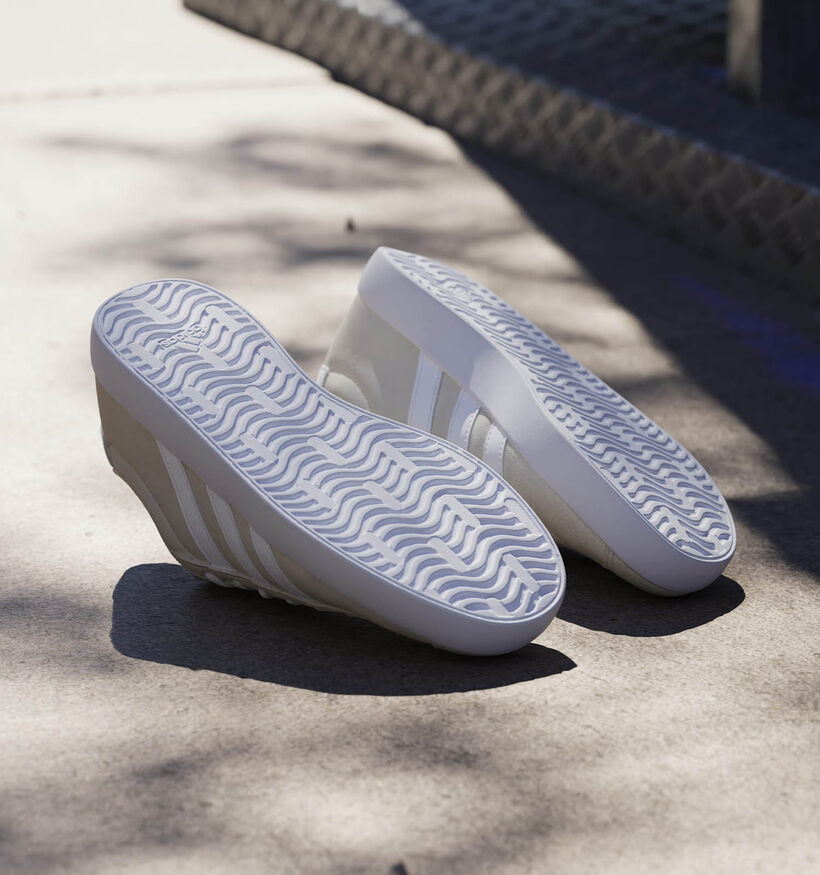 adidas VL Court 3.0 Lichtbeige Sneakers voor jongens (372599) - geschikt voor steunzolen