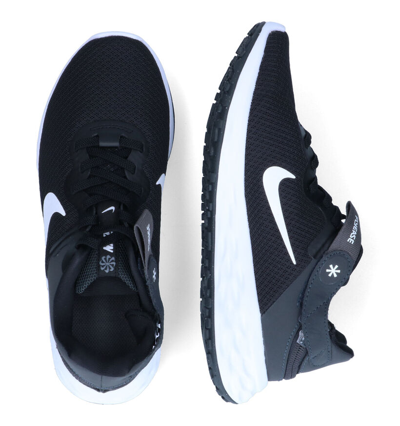 Nike Revolution 6 Flyease Zwarte Sneakers voor dames (302570)