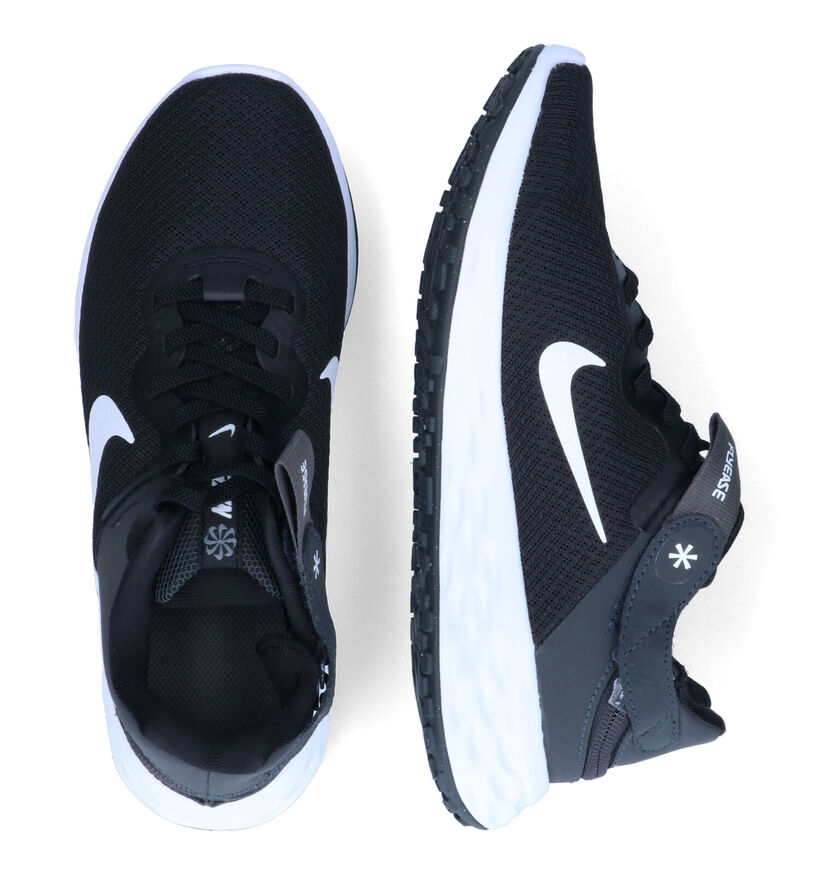 Nike Revolution 6 Flyease Baskets en Noir pour femmes (302570)