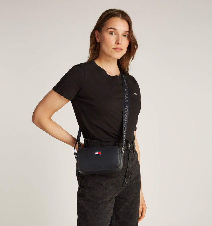 Tommy Hilfiger TJW Daily Elev Camera Sac porté croisé en Noir pour femmes (349988)