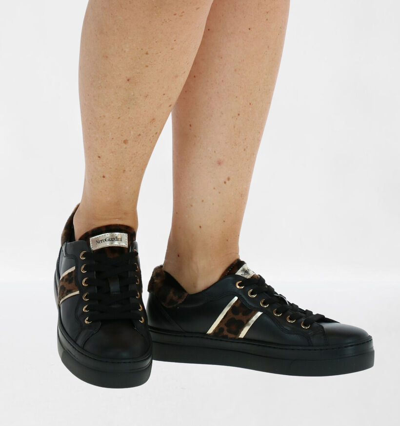 NeroGiardini Zwarte Veterschoenen voor dames (278971) - geschikt voor steunzolen