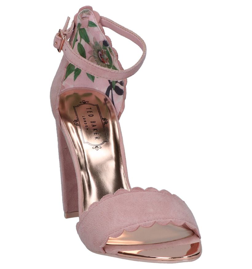 Ted Baker Sandales à talons en Rose en daim (237681)