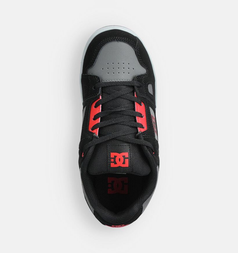 DC Shoes Stag Baskets Skate en Noir pour garçons (360792)