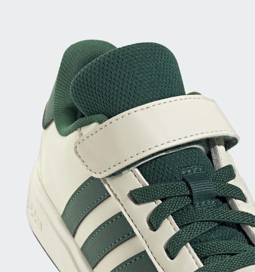 adidas Grand Court 2.0 Baskets en Ecru/Vert pour filles, garçons (359664) - pour semelles orthopédiques