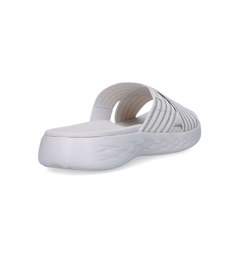 Skechers On-The-Go Beige Slippers in stof (324041)