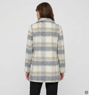 Barbara Lebek Jassen Beige