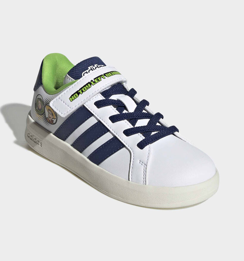 adidas Grand Court x Toy Story Witte/Blauwe Sneakers voor jongens (375471)
