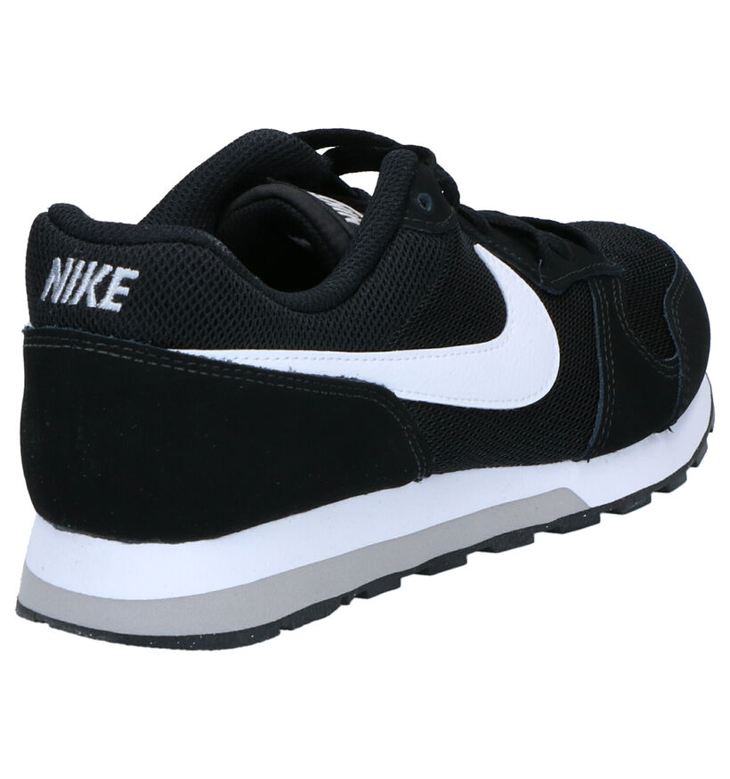 Nike MD Runner 2 Baskets en Noir en cuir (261640)