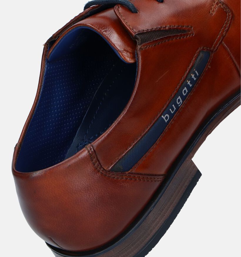 Bugatti Leagro Chaussures habillées en Cognac pour hommes (343738)