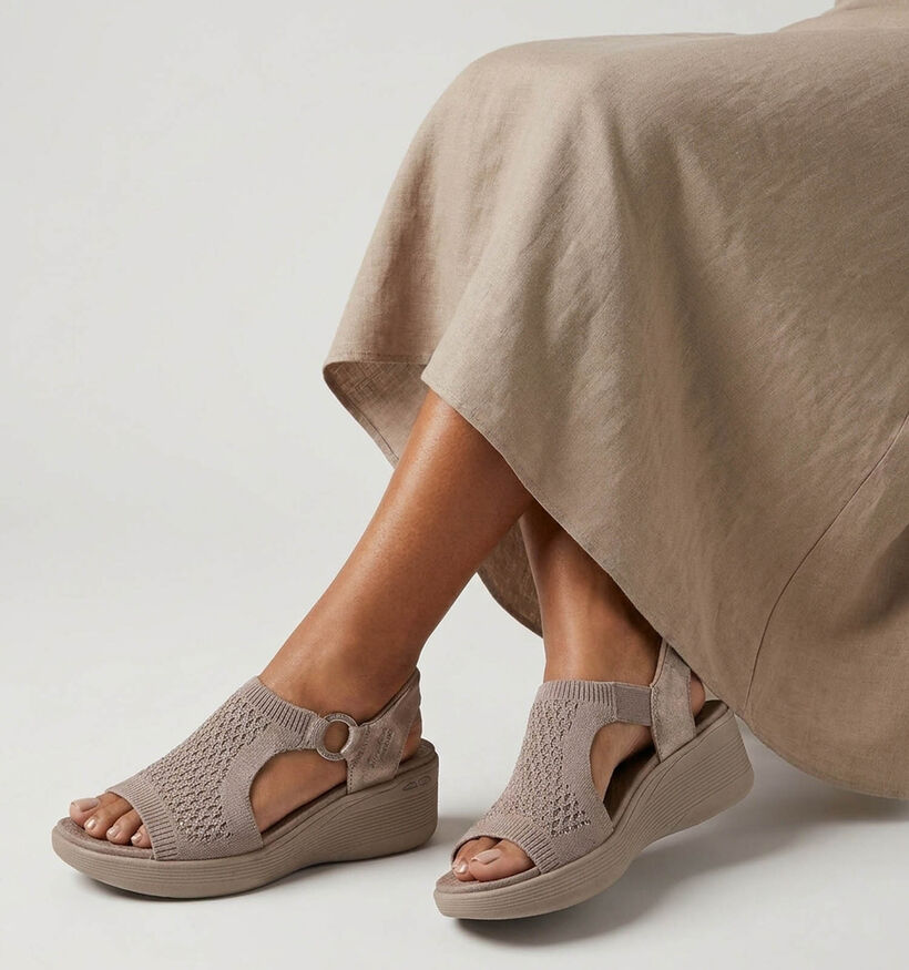 Skechers Pier Lite Park Path Taupe Sandalen voor dames (371238)