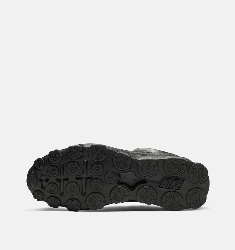 Nike Reax 8 TR Baskets en Noir pour hommes (355867)