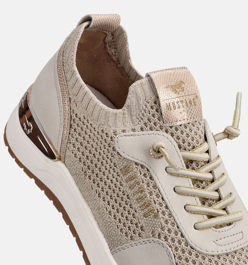 Mustang Slip-ons en Beige pour femmes (372112) - pour semelles orthop&eacute;diques