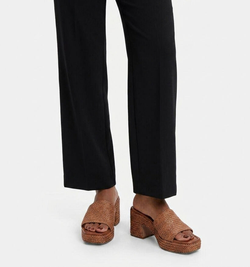 Tamaris Bruine Slippers met Gevlochten Hak voor dames (371720)