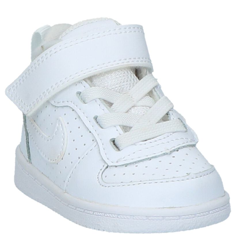 Nike Court Borough Witte Babyschoentjes in leer (205813)