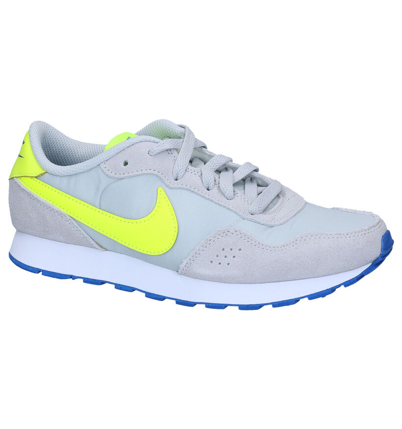 Nike MD Valiant Baskets en Blanc pour filles, garçons (319515) - pour semelles orthopédiques