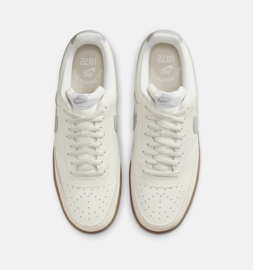 Nike Court Vision Baskets basses en Beige pour hommes (355900)
