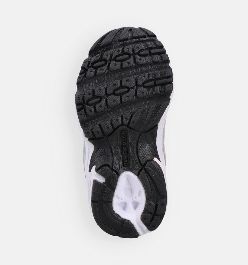 New Balance 530 Baskets pour b&eacute;b&eacute; en Gris pour gar&ccedil;ons, filles (375250) - pour semelles orthop&eacute;diques