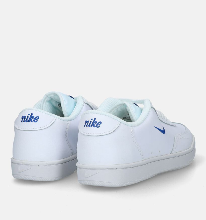 Nike Court Vintage Baskets en Blanc pour hommes (327997)