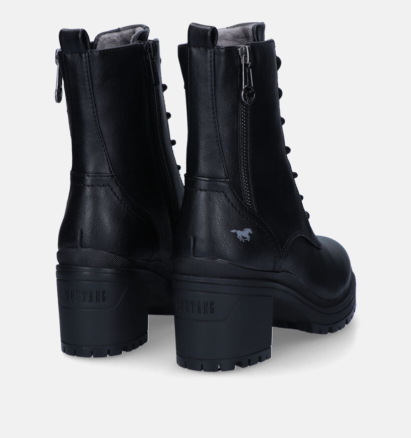 Mustang Boots à lacets en Noir pour femmes (329647)