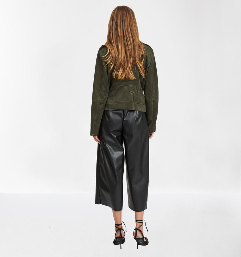 Vila Manteau en Vert (284873)