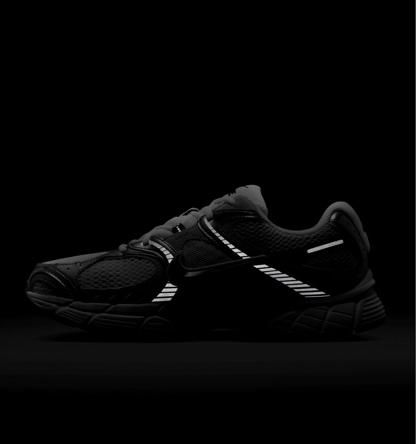 Nike V5 RNR Zilveren Lage Sneakers voor heren (373052)