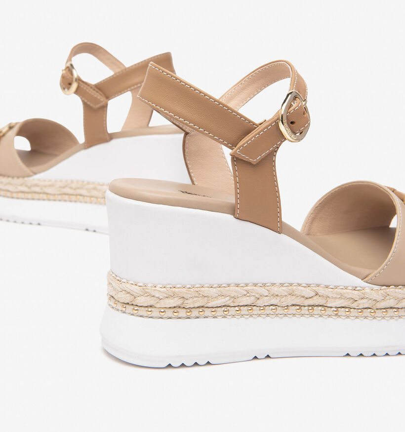 NeroGiardini Beige Sandalen met sleehak voor dames (356028)