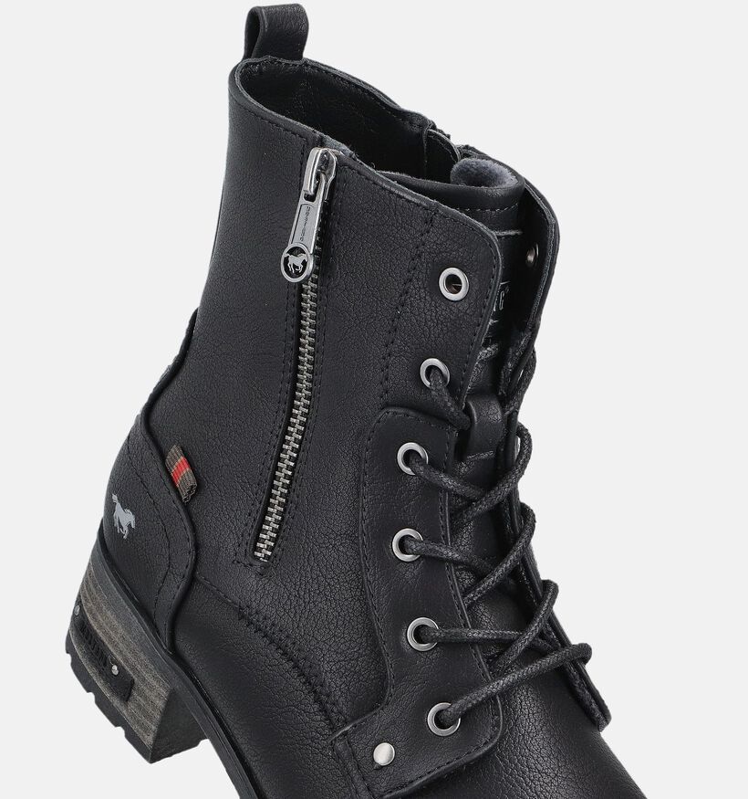 Mustang Boots à lacets en Noir pour femmes (364322)