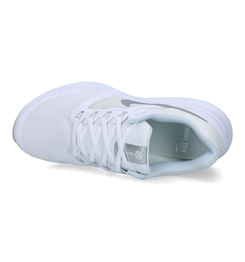 Nike Run Swift 3 Baskets en Blanc pour femmes (319223)