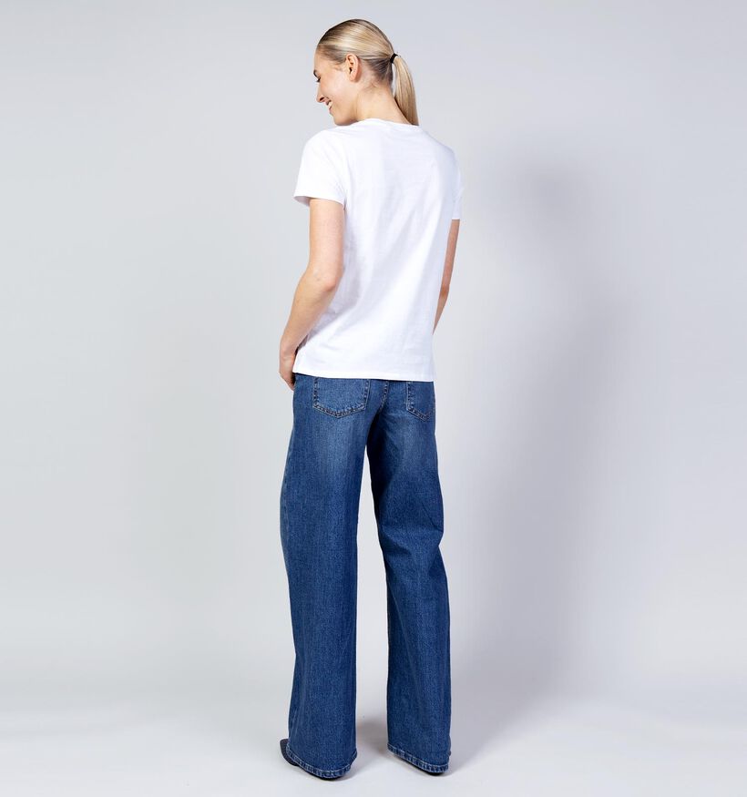 Guess T-shirt en Blanc pour femmes (366583)