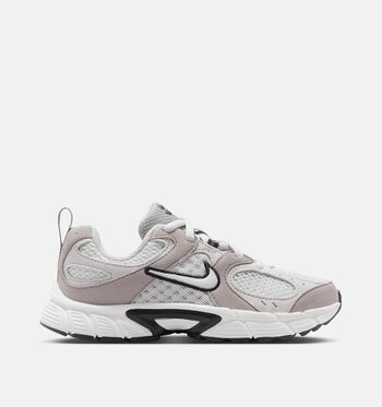 Nike V5 RNR Low Sneakers off white/college grey