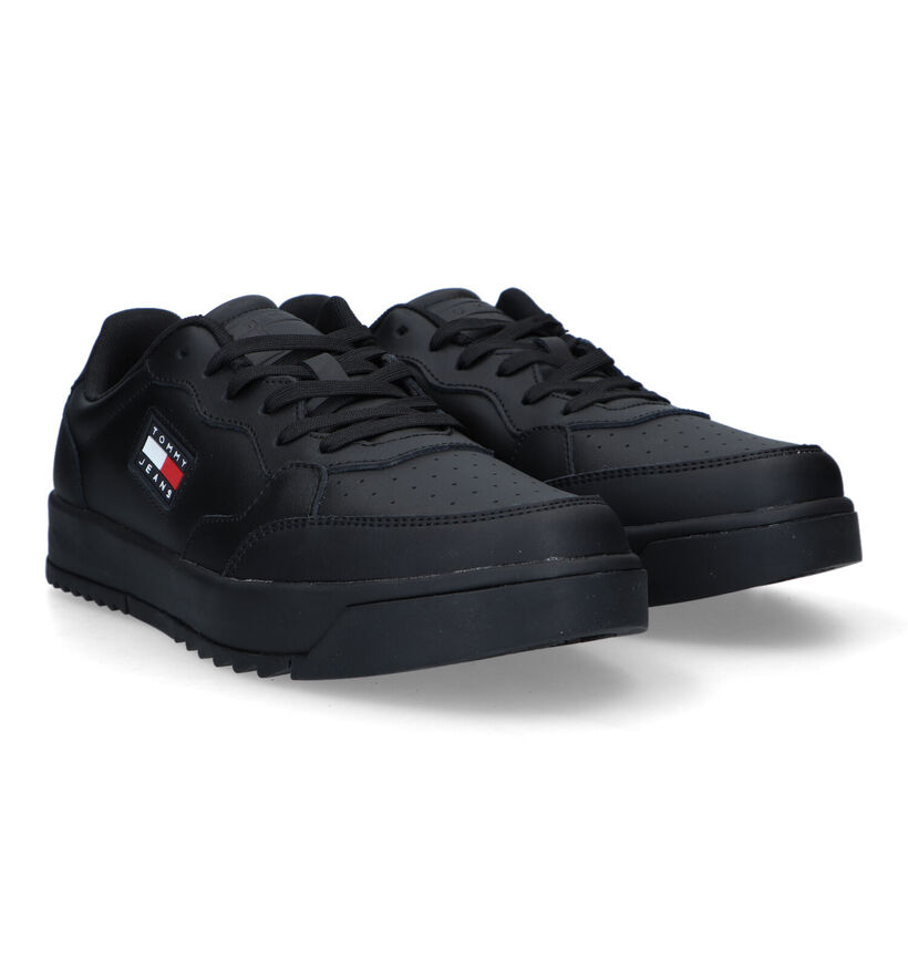 Tommy Hilfiger Baskets basses en Noir pour hommes (318256)