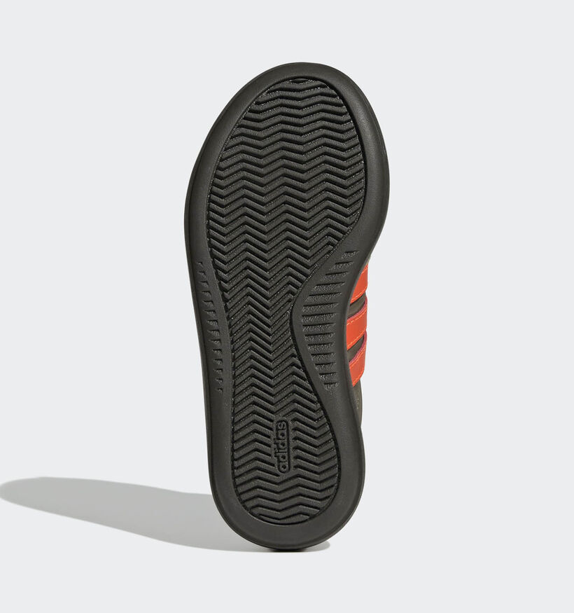 adidas Barreda Decode Kakigroene Sneakers voor jongens (365366) - geschikt voor steunzolen