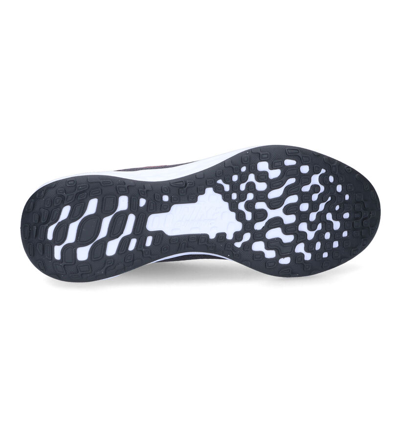 Nike Revolution 6 Zwarte sneakers in kunstleer (316490)
