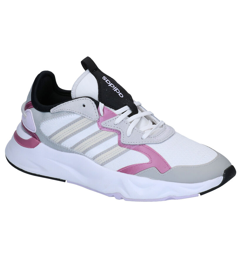 adidas FutureFlow Baskets en Blanc pour femmes (284796)