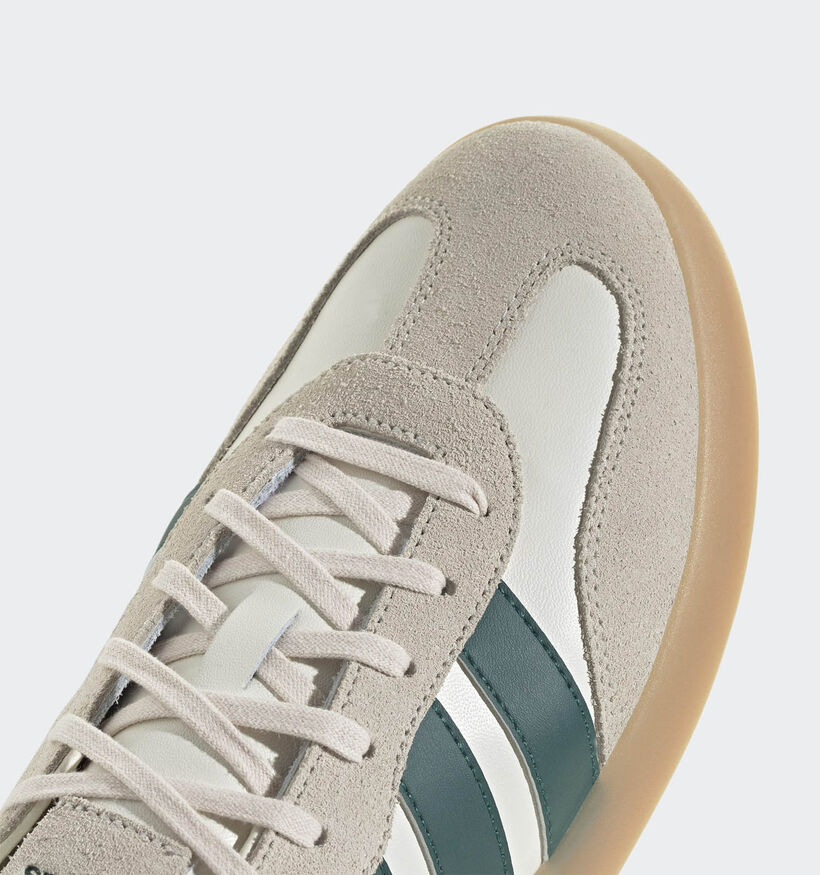 adidas Barreda Decode Baskets basses en Beige pour hommes (359479) - pour semelles orthopédiques