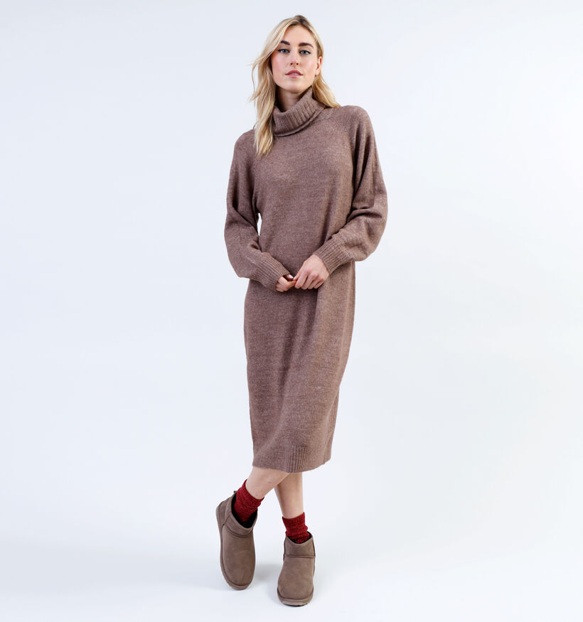 Vero Moda Daniela Robe avec col roulé en Brun pour femmes (328979)