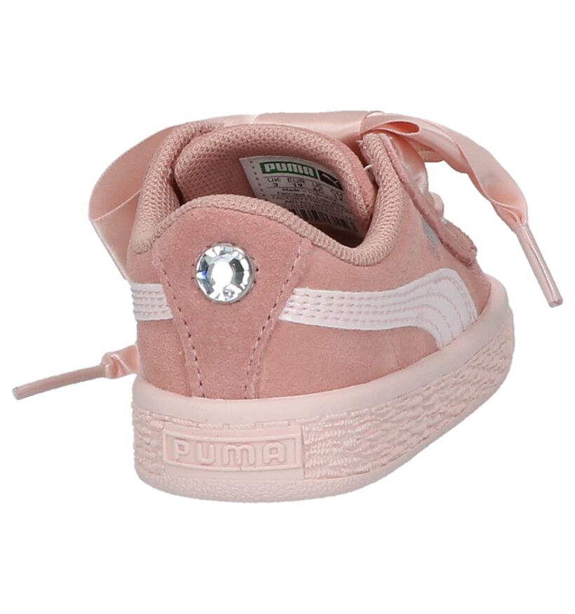 Puma Suede Heart Roze Sneakertjes, , pdp