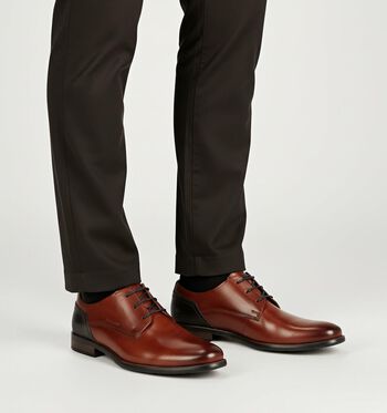 Bugatti Geklede schoenen Cognac